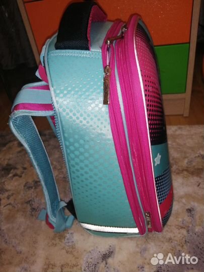 Рюкзак школьный