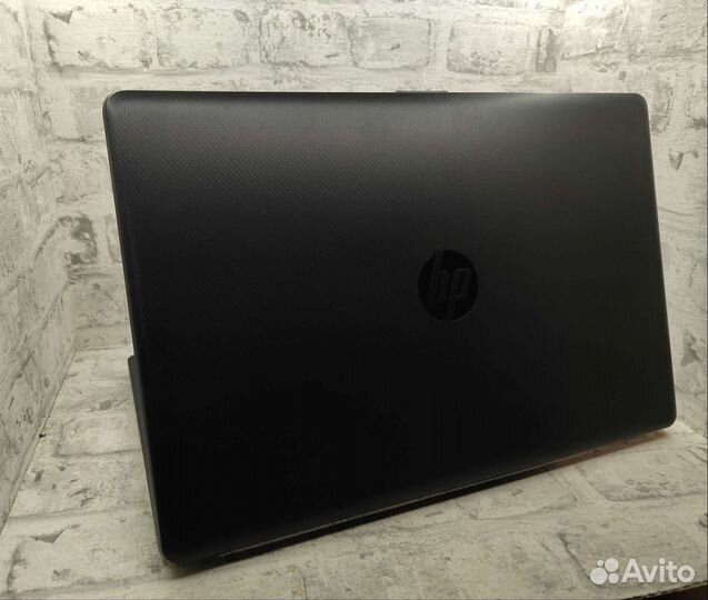 Ноутбук HP Laptop 17-0188Ur