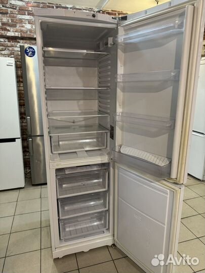 Холодильник hotpoint ariston