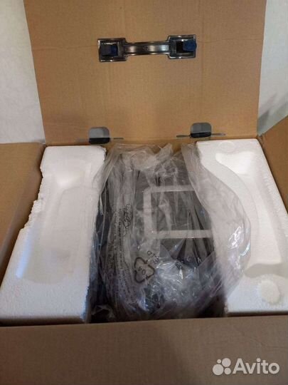 Мультиварка редмонд новая