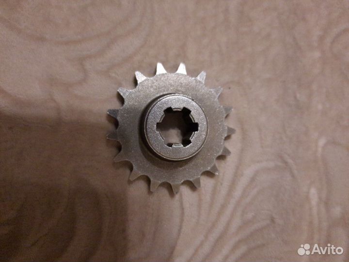Звездочка 17 зубьев для триммерного редуктора 1:5