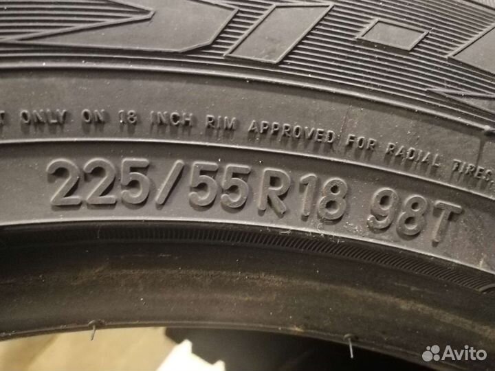 Toyo Observe GSi-5 225/55 R18 98T