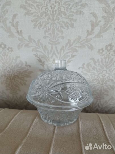 Ваза конфетница, ваза на ножке, ваза с крышкой