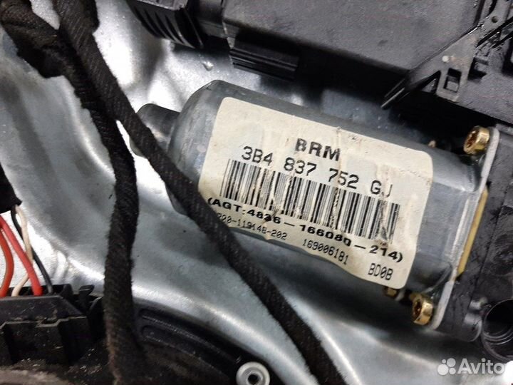 Стеклоподъемник для Volkswagen Passat 5