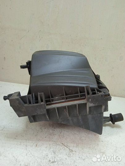 Корпус воздушного фильтра Opel Meriva A минивэн