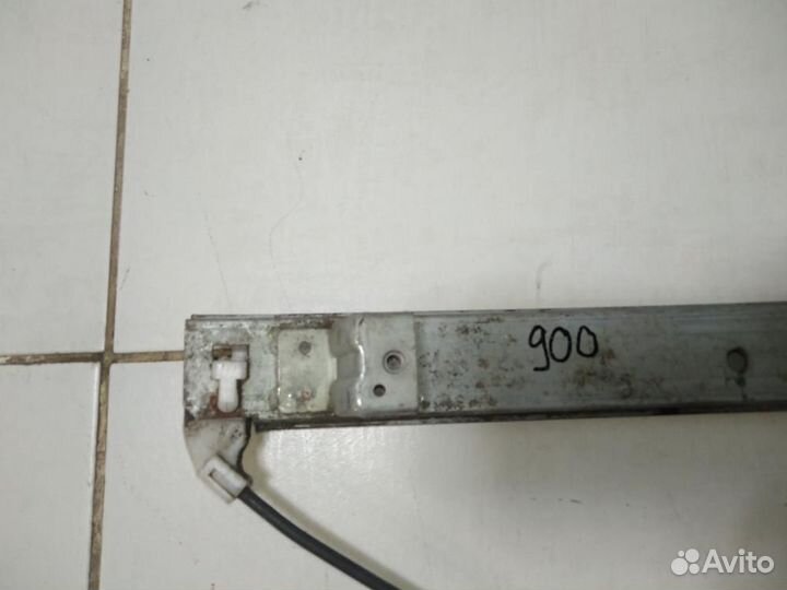 Стеклоподъемник электр. задний левый Mitsubishi La