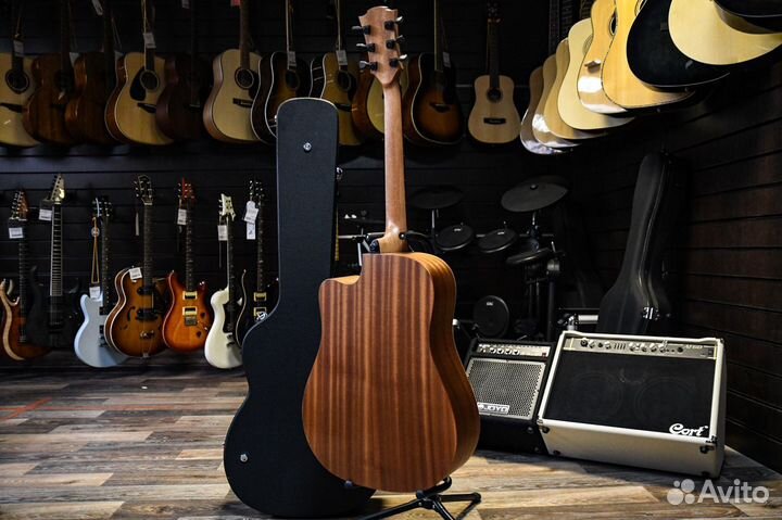 Акустическая Гитара Lag (комплект)