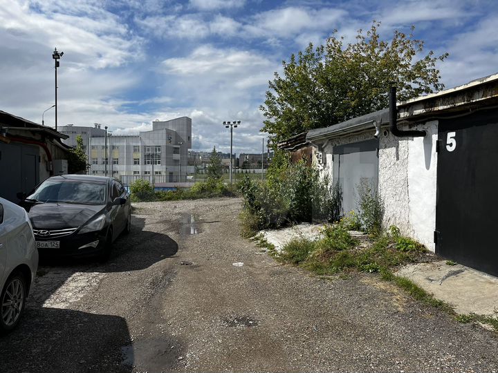 Гараж, 18 м²