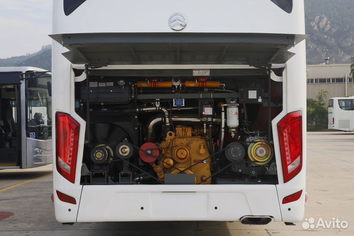 Туристический автобус Golden Dragon Triumph, 2023