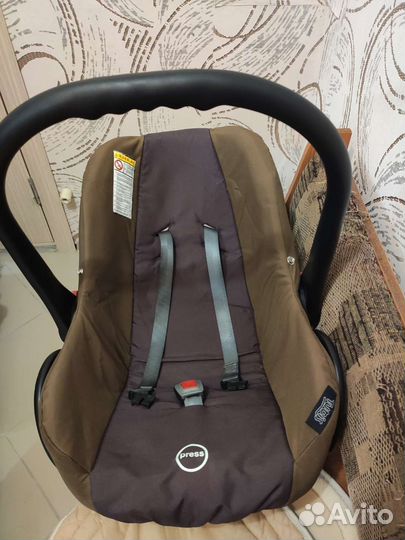 Коляска tutis zippy 3 в 1