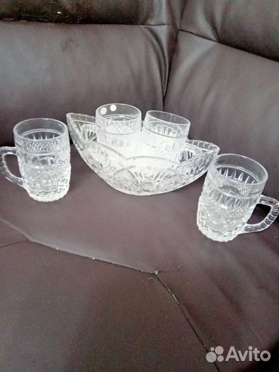 Ладья из хрусталя, пивные кружки,Чехия