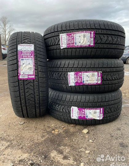 Tourador Winter Pro TSU1 245/40 R18 и 265/35 R18 97V