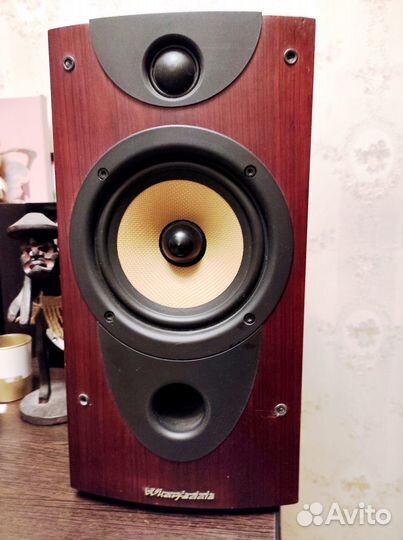 Полочная акустика Wharfedale Pacific Evolution 8