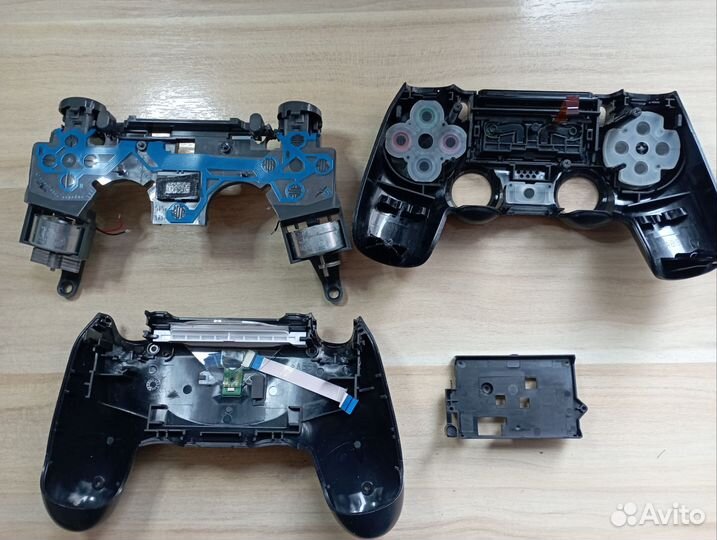 Запчасти на Dualshock 4