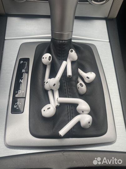 Airpods наушник левый,правый-оригинал
