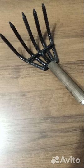 Грабли для рыхления почвы