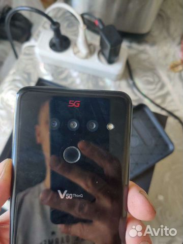 Мобильные телефоны бу LG v50 объявление продам