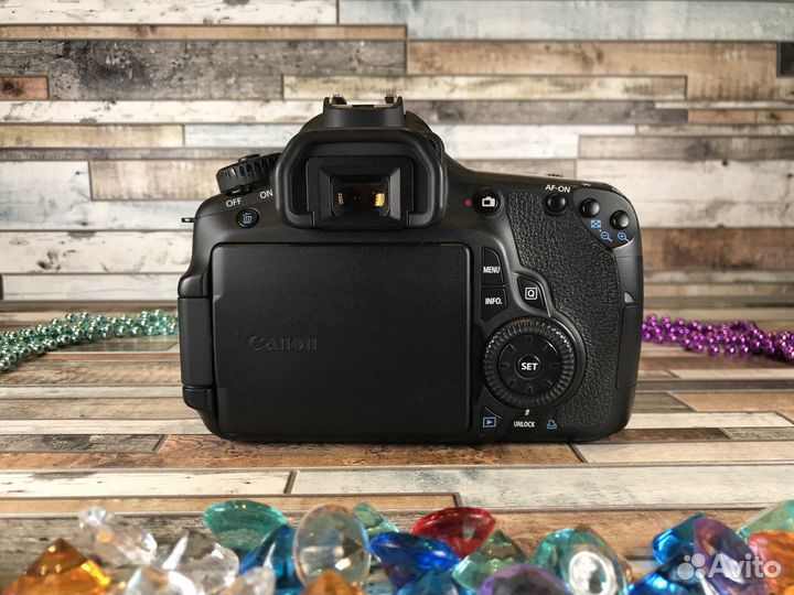 Canon EOS 60D kit EF-S 60mm f/2.8 Macro USM (A495)