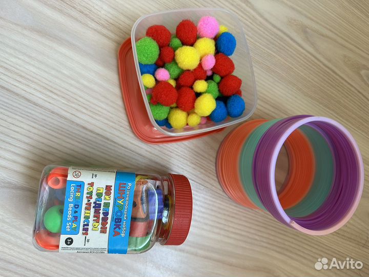 Пазлы, карточки, пластилин, развивающие игры