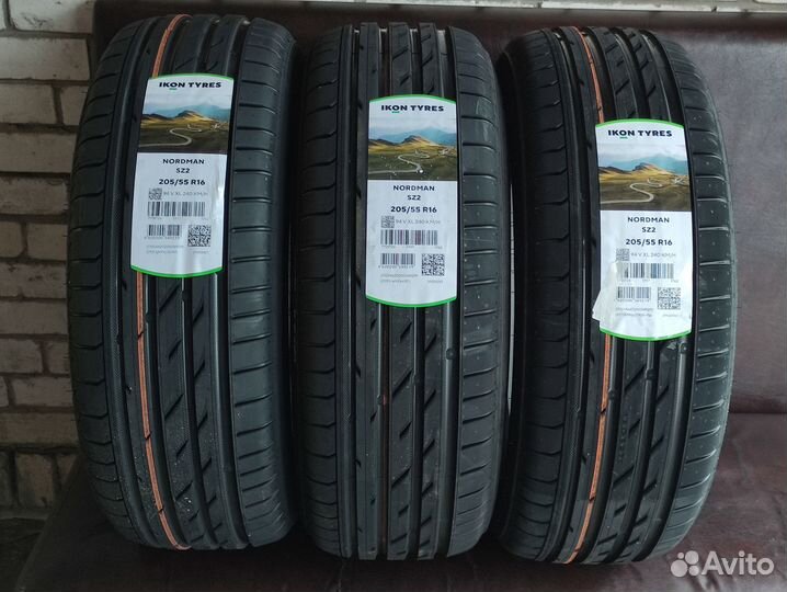 Ikon Tyres Nordman SZ2 215/55 R17 98V