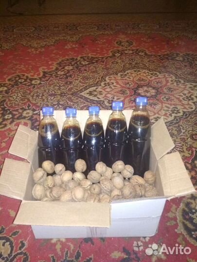 Сок зелёного грецкого ореха