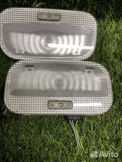 Плафон освещения салона Peugeot 308