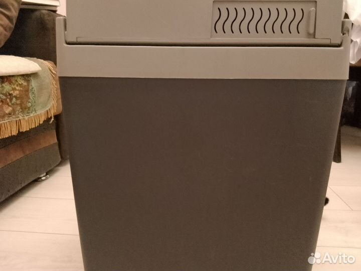 Автохолодильник Ez E32M