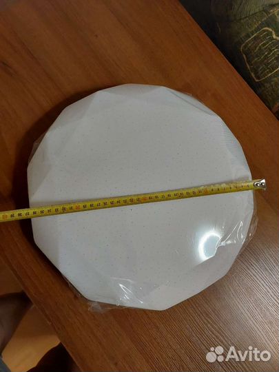 Светильник потолочный светодиодный