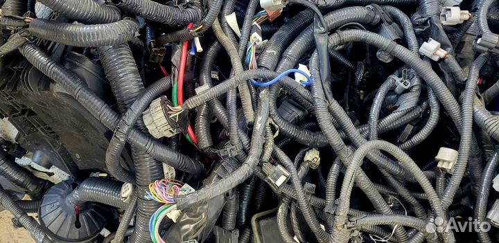 Проводка двс разьемы Nissan X-Trail32 Qashqai J11