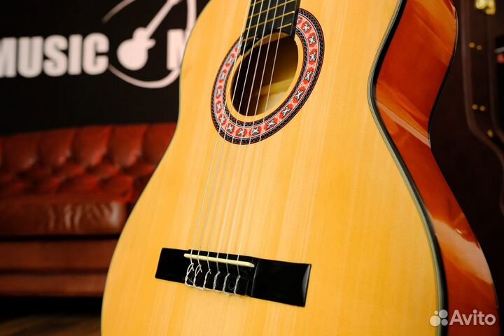 Классическая гитара 4/4 Homage LC-39 + Комплект