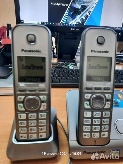 Радиотелефон Panasonic KX-TG6712RU 2 трубки