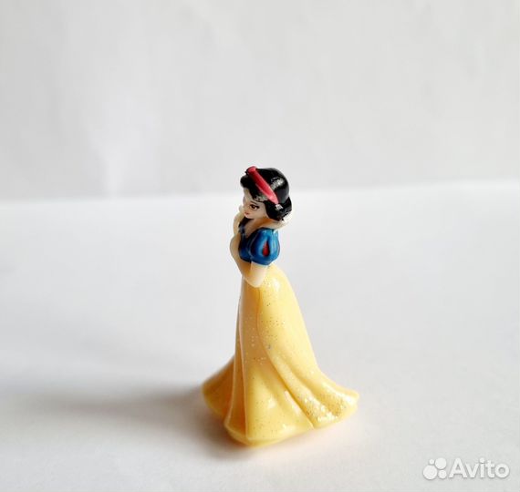 Фигурка из киндер сюрприза «Принцессы Диснея»