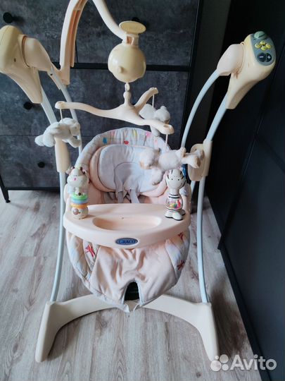 Детские электронные качели graco