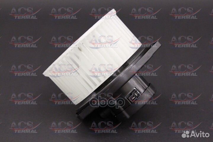 Вентилятор отопителя Mitsubishi L200 / Pajero S