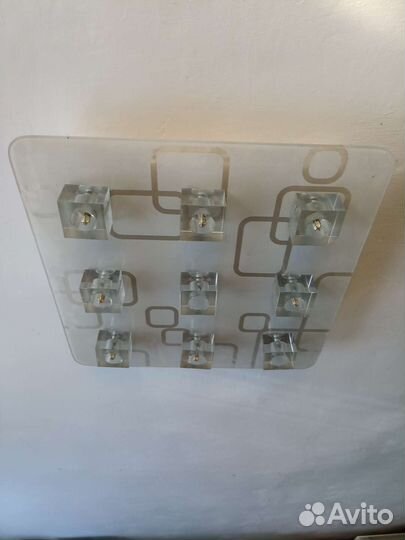 Светильник потолочный