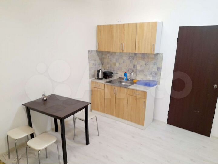 2-к. квартира, 80 м², 1/1 эт.