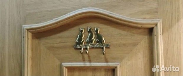 Вешалка Три котика 10,3 х 8,3 см, латунь Индия