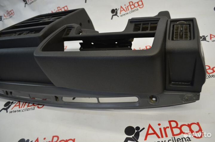 Торпедо панель приборов Nissan Patrol 1996 г