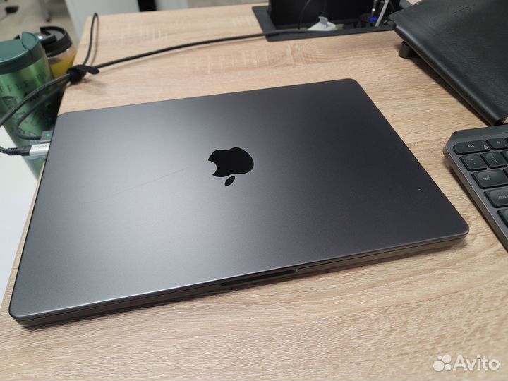 Apple Macbook Pro 14 m3 18 512 black