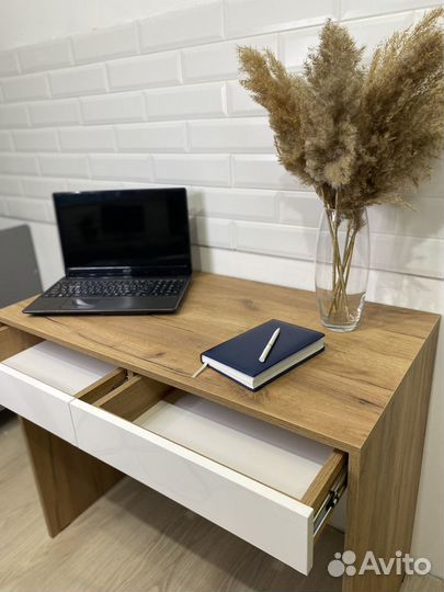 Стол письменный, стол для работы, стол школьника
