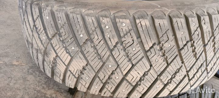 Goodyear UltraGrip Ice Arctic SUV 235/60 R18 107T