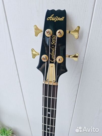Бас гитара Aria Pro II CSB Black'n' Gold