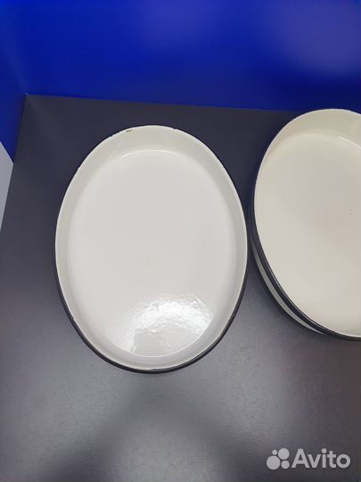 Большой эмалированный лоток СССР