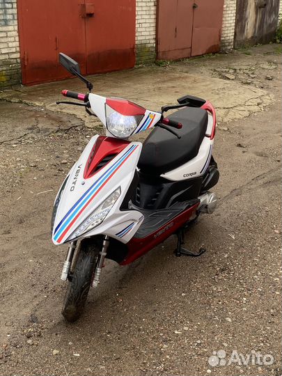 Скутер Vento Corsa 50(150) Новый