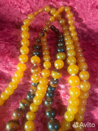Янтарные бусы СССР