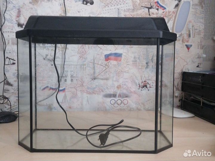 Аквариум с подсветкой 30 литров