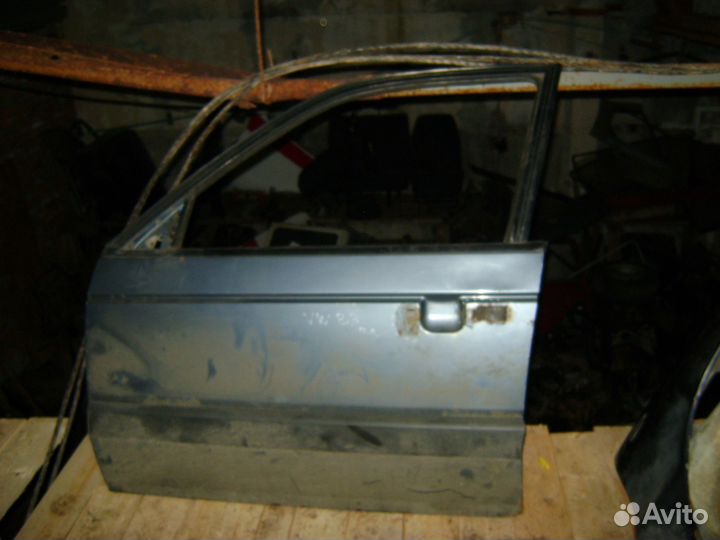 Дверь передняя левая Пассат Б3 выбор цвета