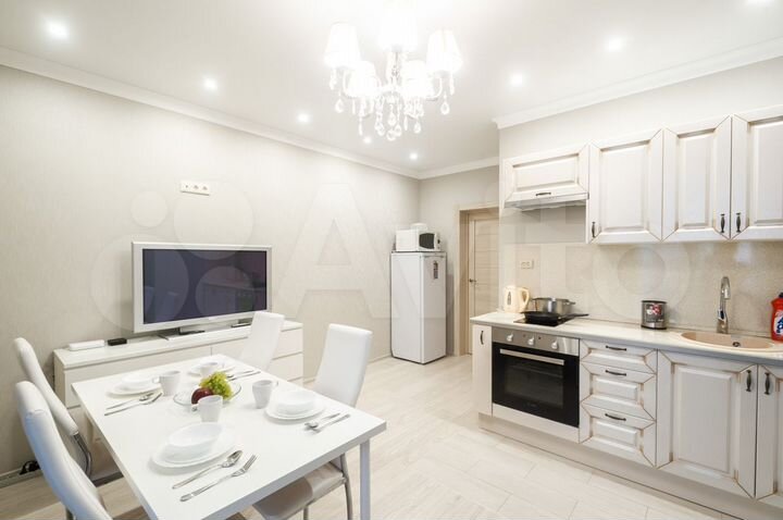 2-к. квартира, 54 м², 9/10 эт.