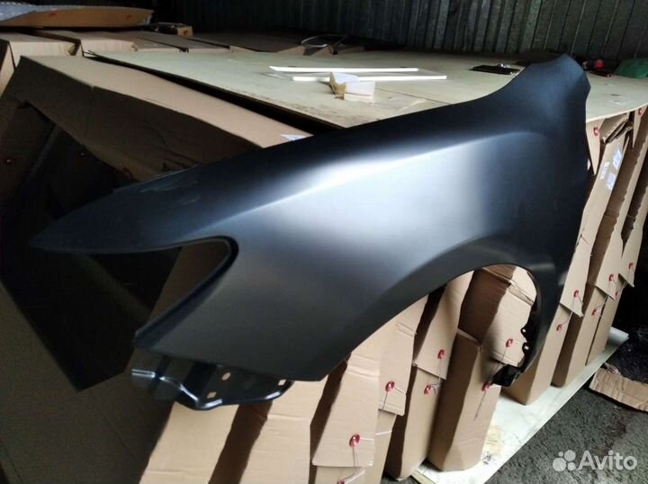 Крыло переднее левое Toyota Camry 50 / 55