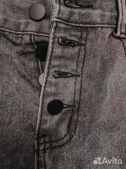 Джинсовые шорты